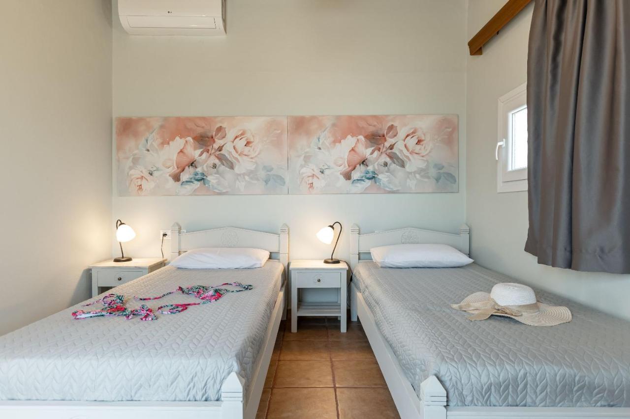 Michalios Luxury Apartments Koufonisia Exterior photo