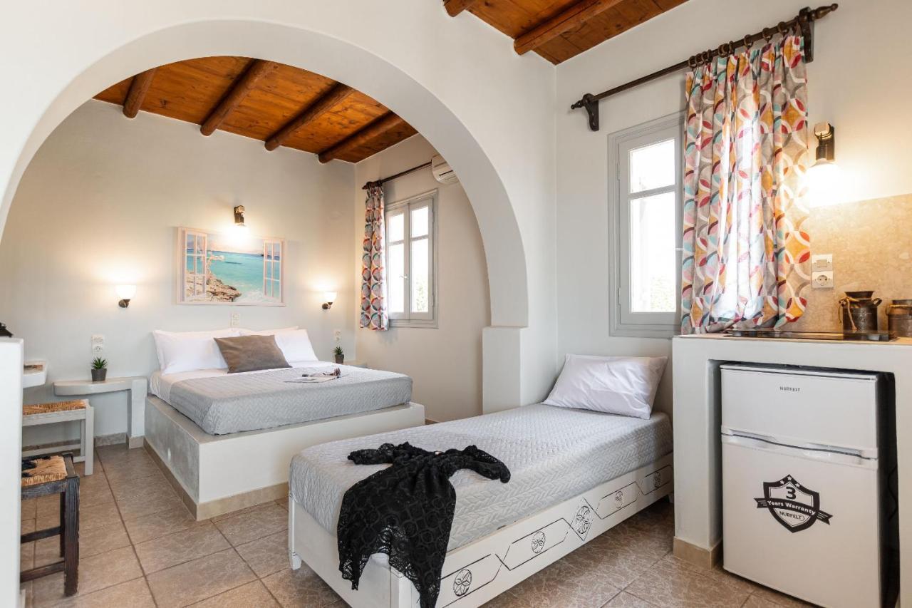 Michalios Luxury Apartments Koufonisia Exterior photo